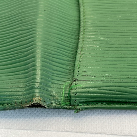 Louis Vuitton SOLD SOLD - Picture 4 of 13